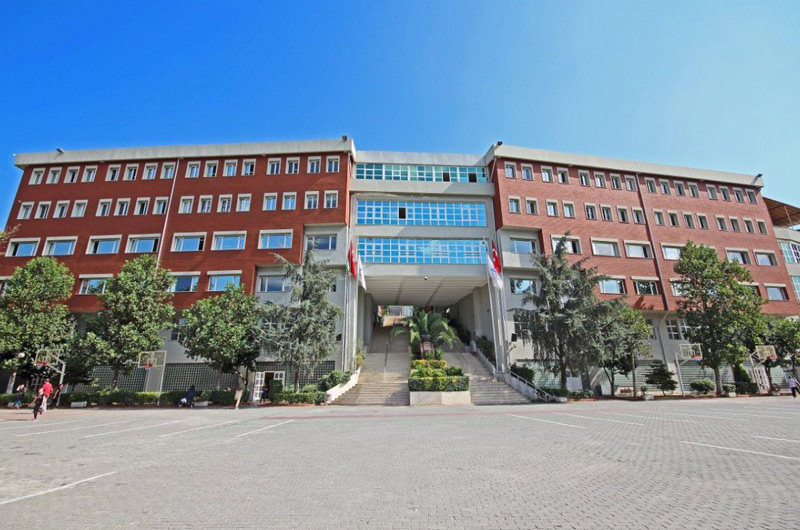 MEF Schools