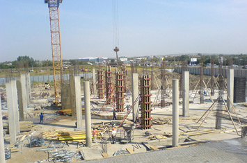 Méga centre commercial